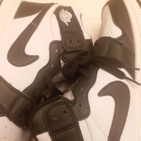 jordan shoes size 10.5